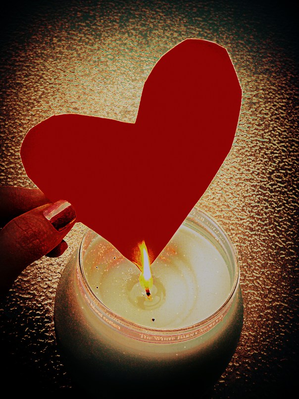 candle heart enamor