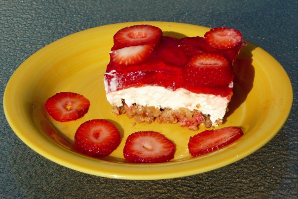 Strawberry Jello Pretzel Pie